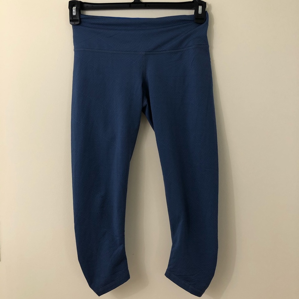 Prana Misty Capri Equinox Blue Crop Yoga Pant Sz S.   P24